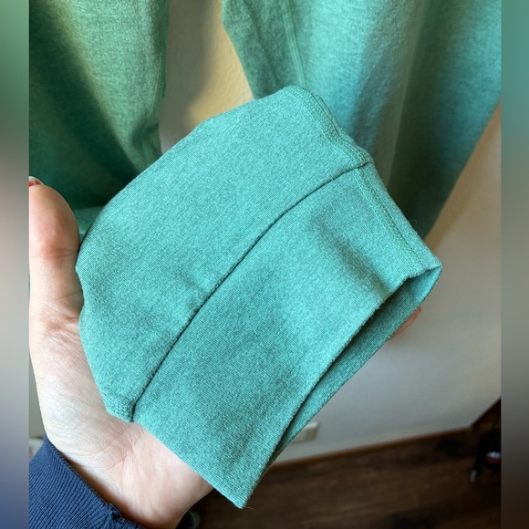 EUC Vuori The Performance Jogger in color Marsh Heather (Size:L) - Picture 8 of 10